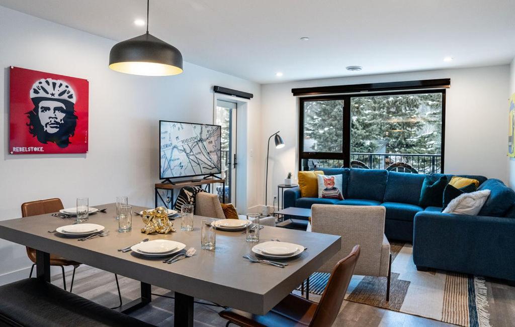 Revel In The Stoke By Revelstoke Vacations Apartment Luaran gambar